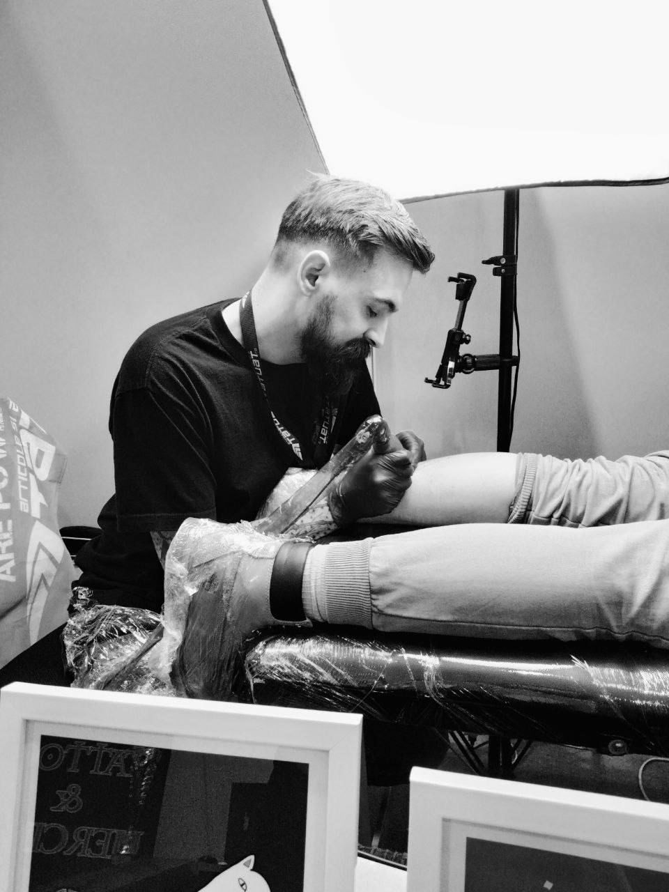 Bogdan Netedu , artist la Top Notch Tattoo