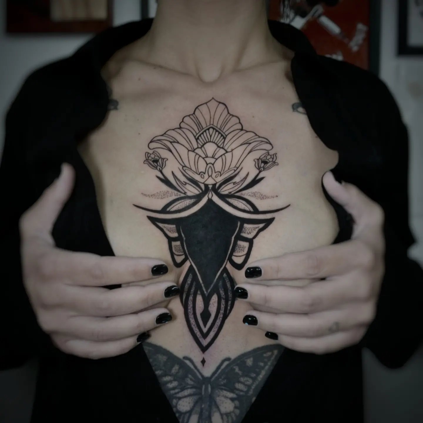 galerie tatuaje top notch tattoo roman - acoperire tatuaj